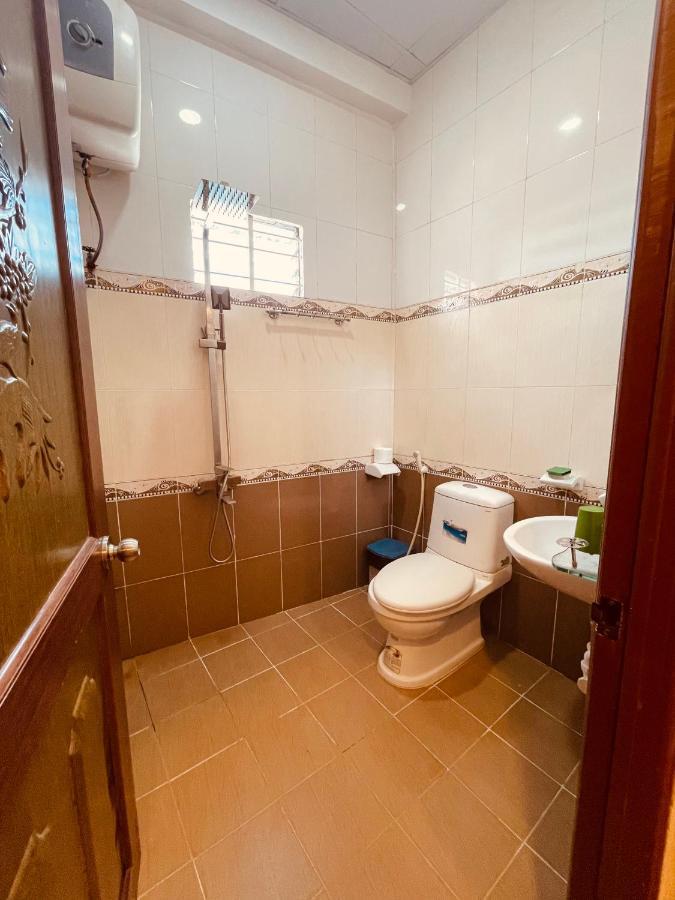 Kieu Trang Hotel Da Lat Buitenkant foto